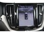 Volvo XC60 2.0 T6 Plug-in Hybrid AWD Ultimate Bright | PHEV Long Range | 360 Graden Camera | Panoramadak | Head-up Display | Harman Kardon Audio | Keyless Entry | Elektrische Achterklep | Cruise Control Adaptief | Lederen Bekleding | Navigatie | Apple Carplay | Android Auto