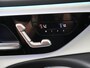 Mercedes-Benz E-klasse 300 e AMG | Panoramadak | MBUX Superscreen | Rijassistentiepakket | Stoelmemory | Burmester 4D | Stoelventilatie | Stoelverwarming Achter | Head Up Display | Digital Light | Keyless Entry | 360 camera | Panorama-schuifdak | Apple Carplay |