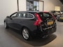 Volvo V60 2.4 D5 Twin Engine Momentum - Stoelverwarming - Navi