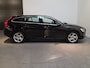 Volvo V60 2.4 D5 Twin Engine Momentum - Stoelverwarming - Navi