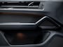 Porsche Cayenne 3.0 E-Hybrid Black Edition | SportDesign | Trekhaak | Achterasbest. | Sportuitlaat | HUD | Bijrijdersdisplay |