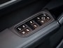 Porsche Cayenne 3.0 E-Hybrid Black Edition | SportDesign | Trekhaak | Achterasbest. | Sportuitlaat | HUD | Bijrijdersdisplay |