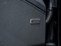 Porsche Cayenne 3.0 E-Hybrid Black Edition | SportDesign | Trekhaak | Achterasbest. | Sportuitlaat | HUD | Bijrijdersdisplay |