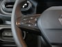 Renault Twingo urban range techno 80pk - Demo! - Stoelverwarming - Parkeerassistent - Dodehoek