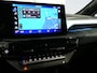 Renault Clio 1.8 Hybrid 160 techno - DEMO! - Dodehoek - Stoelverwarming - Parkeerassistent - 360 Camera
