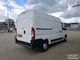 Peugeot Boxer 2.2 BlueHDi 120 L2H2 Premium