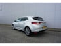 Renault Megane 1.2 TCe GT-Line Climate / Navi / Cruise / Camera / Parkeers. / LED / Lm velgen