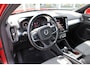 Volvo XC40 T4 211PK Automaat Recharge Inscription Expression | Trekhaak | AppleCarplay | PDC + Camera | El. Achterklep | 18" LMV | Climate Control |