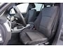 BMW 3-Serie Touring 318i Corporate Lease Luxury Line Airco / Navi / Cruise / Elektr. ramen / Parkeers. / Trekhaak / Lm velgen / NAP