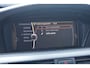 BMW 3-Serie Touring 318i Corporate Lease Luxury Line Airco / Navi / Cruise / Elektr. ramen / Parkeers. / Trekhaak / Lm velgen / NAP