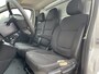 Renault Trafic 2.0 dCi 120pk L2H1 Airco Cruise control Trekhaak 2000kg trekgewicht Parkeersensoren achter 3-Persoons Bluetooth telefoonverbinding 1e eigenaar Euro 6