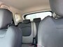 Renault Captur 0.9 TCe Expression met trekhaak en parkeersensoren en navigatie en bluetooth telefoon en airco
