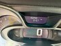 Renault Captur 0.9 TCe Expression met trekhaak en parkeersensoren en navigatie en bluetooth telefoon en airco