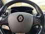 Renault Captur 0.9 TCe Expression met trekhaak en parkeersensoren en navigatie en bluetooth telefoon en airco