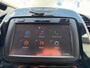 Renault Captur 0.9 TCe Expression met trekhaak en parkeersensoren en navigatie en bluetooth telefoon en airco