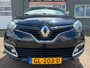Renault Captur 0.9 TCe Expression met trekhaak en parkeersensoren en navigatie en bluetooth telefoon en airco
