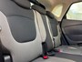 Renault Captur 0.9 TCe Expression met trekhaak en parkeersensoren en navigatie en bluetooth telefoon en airco