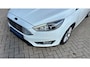 Ford Focus Wagon 125pk Titanium XENON | CLIMA | CRUISEN CONTROL | TREKHAAK | NAVI | STOELVERWARMING | PARKASSIST