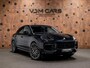 Porsche Cayenne Coupé 3.0 E-Hybrid Black Edition | SportDesign | Trekhaak | Achterasbest. | Sportuitlaat | HUD | Bijrijdersdisplay |