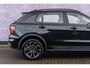 Lynk & Co 01 1.5 Core Plug-in Hybrid | Elegante SUV met 1.800 kg trekvermogen | Afneembare trekhaak | Nieuw model | LM velgen 19 inch | Adaptive Cruise Control | Premium Audio Systeem | Apple Carplay/Android Auto | Stoelverwarming | Achteruitrijcamera | Keyless Entry