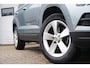 Skoda Karoq 1.0 TSI Business Edition | TREKHAAK | CARPLAY | ECC | PDC | NAVI |