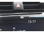 Toyota Camry 2.5 Hybrid Premium | Rijklaar | Head Up | Blind Spot | Leder | Stoelverw. | JBL | Dealer onderhouden | Adap.cruise | Clima 3-zones | NL-auto