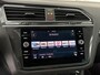 Volkswagen Tiguan 1.5 TSI ACT Highline Business R | TREKHAAK | STOEL-STUURVERW. | ADAP. CRUISE |