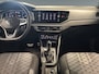 Volkswagen Taigo 1.0 TSI 115pk DSG R-Line Edition Parkeersensoren voor en achter | Stoelverwarming | Achteruitrijcamera