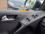 Volkswagen Tiguan 1.4 TSI Sport&Style 4Motion. Distributieketting(set) vervangen. 2de eigenaar. O.a. airco, cruise, trekhaak, etc!