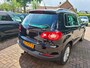 Volkswagen Tiguan 1.4 TSI Sport&Style 4Motion. Distributieketting(set) vervangen. 2de eigenaar. O.a. airco, cruise, trekhaak, etc!