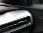 Jeep Avenger 1.2 e-Hybrid Summit | Apple Carplay/Android Auto | Climate Control | Camera achter | Adaptive Cruise Control | Navigatie | Parkeersensoren | Dodehoekwaarschuwing