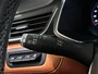 Renault Captur 140PK TCe Intens Automaat | Schuif/Kantel Dak | Digital Cockpit | 9,3" Navi | Camera | Parkeersensoren | Apple CarPlay/Android Auto | 17" Lichtmetalen Velgen | Full LED |