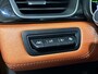 Renault Captur 140PK TCe Intens Automaat | Schuif/Kantel Dak | Digital Cockpit | 9,3" Navi | Camera | Parkeersensoren | Apple CarPlay/Android Auto | 17" Lichtmetalen Velgen | Full LED |