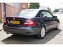 Mercedes-Benz CLK Coupé 200 K. Elegance. navi. stoelverw. zonnescherm. zeer mooi