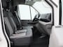 Volkswagen Crafter 35 2.0 TDI L3H3 177PK Automaat | Airco | Multifunctioneel Stuurwiel | Navigatie | Parkeersensoren Voor + Achter | Cruise Control | Achteruitrijcamera | DAB+ | Ergocomfort Bestuurdsstoel |