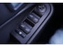 Ford C-Max Focus 1.8-16V Futura automaat 2e eigenaar NAP 131606-km  climate-controle stereo mistlampen 16"-lmv met 4-seizoenen banden