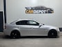 BMW 3-Serie 325i Executive Scherm werkt niet.