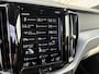 Volvo XC60 2.0 T5 Momentum | Bowers Wilkins Audio | Panoramadak | Head-up Display | 360 Graden Camera | Luchtvering | Sportstoelen | Lederen Bekleding | BLIS | Cruise Control Adaptief | Navigatie | Keyless Entry | Elektrische Achterklep | Parkeerverwarming | Stoelverwarming voor en achter