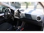 Volkswagen Up! 1.0 BMT 60pk move up! / Camera / Cruise control / Parkeersensoren a