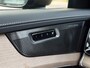 Volvo XC90 2.0 T8 Plug-in hybrid AWD Plus Dark Pano|Luchtvering|H&K|Trekhaak|7p|BLIS