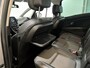 Renault Scenic 130PK TCe Bose | Bose Audio | Climate Control | Camera | Parkeersensoren | Lichtmetalen Velgen | LED Koplampen | Cruise Control | Licht & Regen Sensor | Vliegtuig tafeltjes |