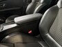 Renault Scenic 130PK TCe Bose | Bose Audio | Climate Control | Camera | Parkeersensoren | Lichtmetalen Velgen | LED Koplampen | Cruise Control | Licht & Regen Sensor | Vliegtuig tafeltjes |