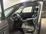 Renault Scenic 130PK TCe Bose | Bose Audio | Climate Control | Camera | Parkeersensoren | Lichtmetalen Velgen | LED Koplampen | Cruise Control | Licht & Regen Sensor | Vliegtuig tafeltjes |