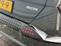 Hyundai Kona Electric Pure Edition 64.8 kWh / Stuur & Stoelverwarming / Navigatie / Achteruitrijcamera / Apple CarPlay & Android Auto / Parkeersensoren V + A /