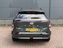 Hyundai Kona Electric Pure Edition 64.8 kWh / Stuur & Stoelverwarming / Navigatie / Achteruitrijcamera / Apple CarPlay & Android Auto / Parkeersensoren V + A /