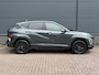 Hyundai Kona Electric Pure Edition 64.8 kWh / Stuur & Stoelverwarming / Navigatie / Achteruitrijcamera / Apple CarPlay & Android Auto / Parkeersensoren V + A /