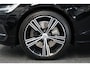 Volvo V60 2.0 T8 Twin Engine AWD R-Design BTW/LED/VIRTUAL/PANO/LEER+S.VERWARMING+MEMORY/KEYLES/CAM/HUD/LINE/ACC/12 MDN GARANTIE!
