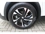 Peugeot 2008 1.2 100PK ALLURE PACK | NAVIGATIE 10" TOUCHSCREEN| ACHTERUITRIJ CAMERA | 3-D INSTRUMENTENPANEEL | APPLE CARPLAY/ANDROID AUTO | LICHTMETALEN VELGEN 17" | DAB+ RADIO | CRUISE CONTROL | GETINTE RUITEN |