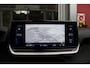 Peugeot 2008 1.2 100PK ALLURE PACK | NAVIGATIE 10" TOUCHSCREEN| ACHTERUITRIJ CAMERA | 3-D INSTRUMENTENPANEEL | APPLE CARPLAY/ANDROID AUTO | LICHTMETALEN VELGEN 17" | DAB+ RADIO | CRUISE CONTROL | GETINTE RUITEN |