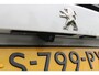 Peugeot 2008 1.2 100PK ALLURE PACK | NAVIGATIE 10" TOUCHSCREEN| ACHTERUITRIJ CAMERA | 3-D INSTRUMENTENPANEEL | APPLE CARPLAY/ANDROID AUTO | LICHTMETALEN VELGEN 17" | DAB+ RADIO | CRUISE CONTROL | GETINTE RUITEN |